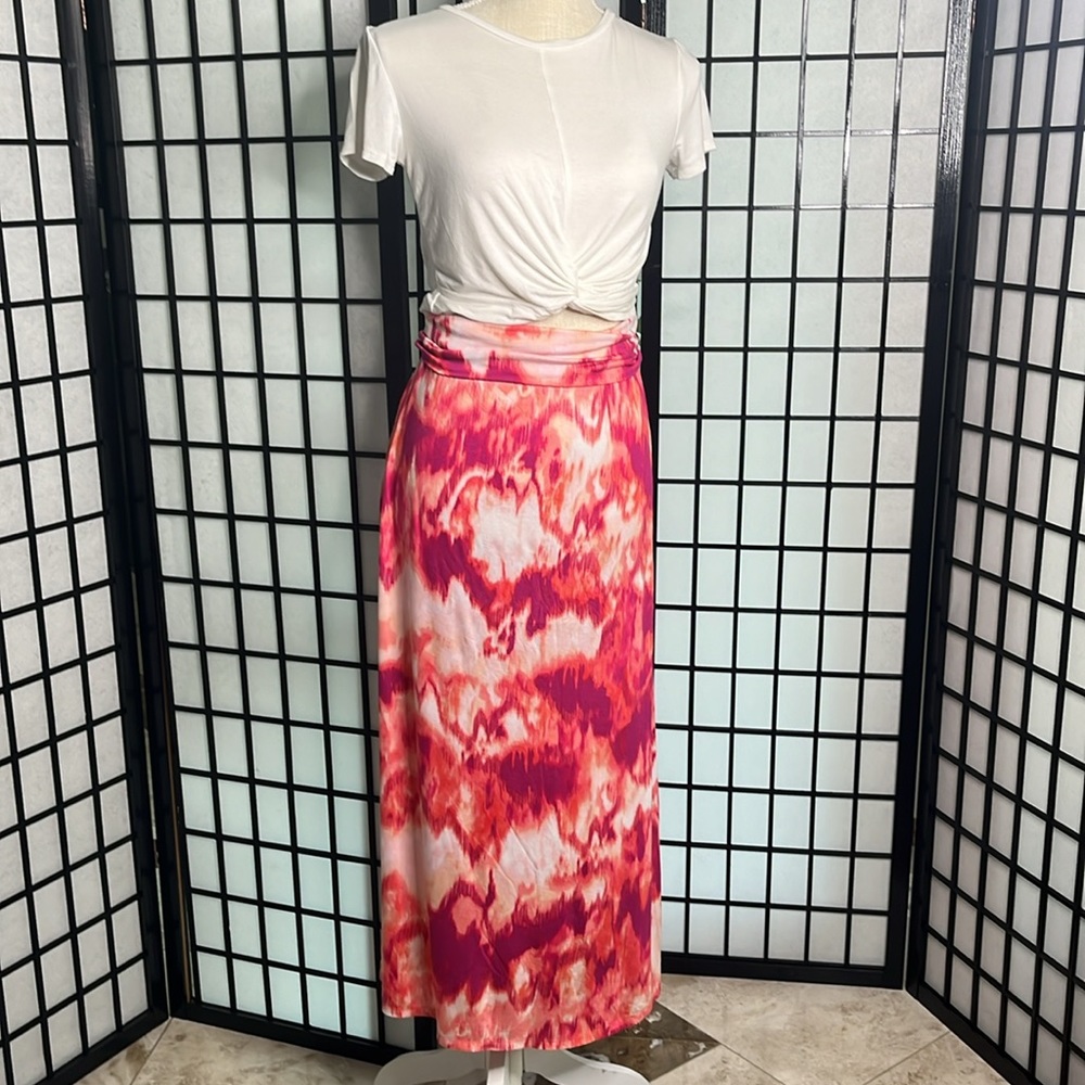Long skirt - Picture 2 of 4